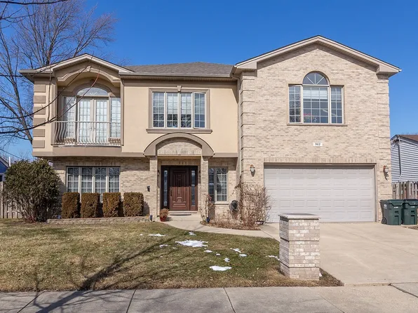 7412 Lyons St, Morton Grove, IL 60053