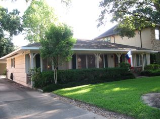 4714 Holly St, Bellaire, TX 77401