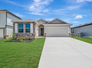 1621 Viola Ln, New Braunfels, TX 78130