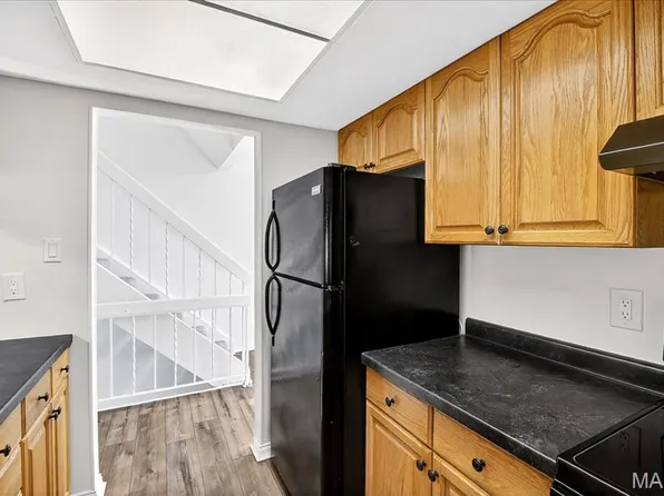 2895 Fairways Cir Unit M, Saint Charles, MO 63303