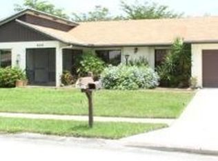 6215 Hitchin Post Way, Delray Beach, FL 33484