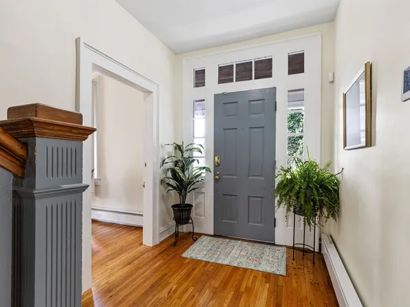 501 W Frederick St, Staunton, VA 24401
