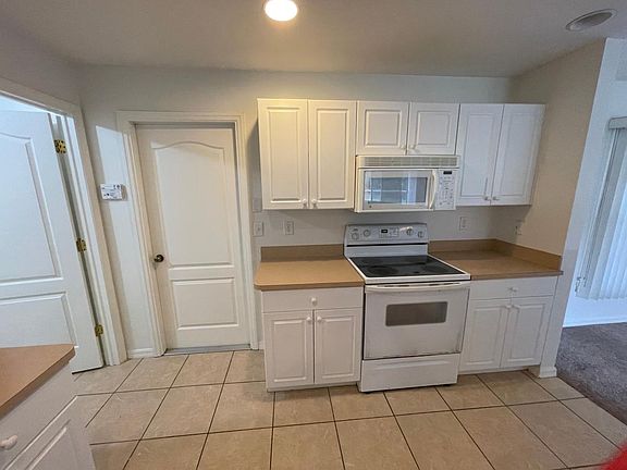4th image of 2511 55th St W