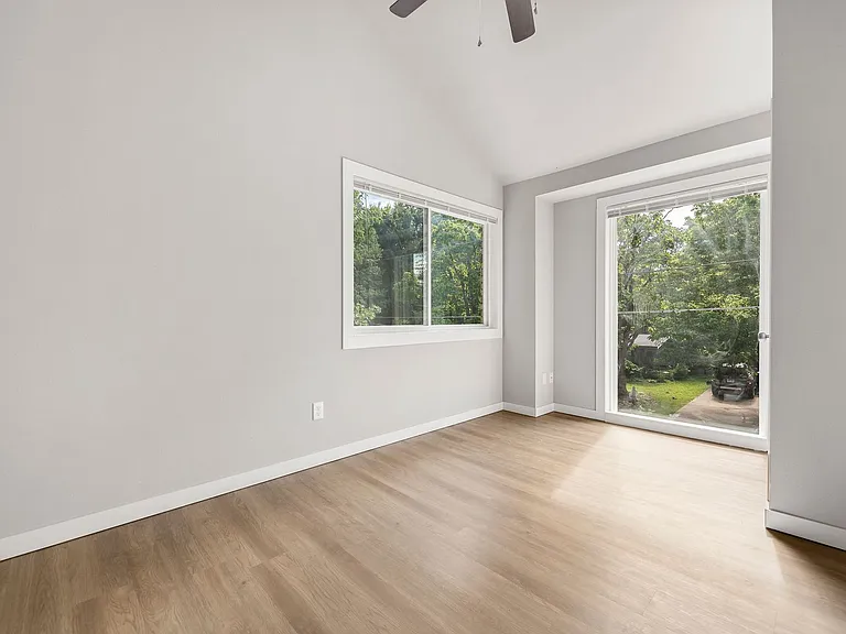 1348 S West Ave #108 — Photo 10