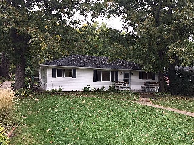 1st image of 1008 N Shore Dr
