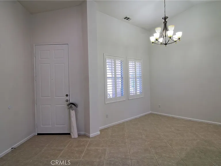 28422 Belleterre Ave — Photo 2