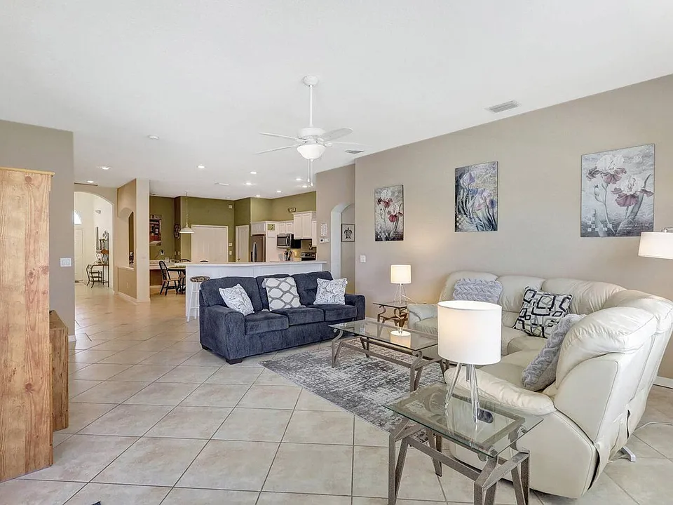 4805 Bookelia Cir #1-ID1590875P
