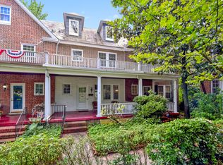 26 York Ct, Baltimore, MD 21218