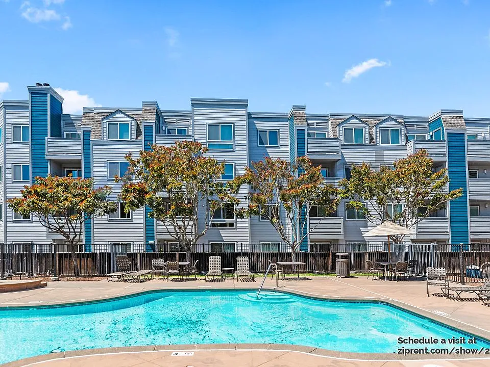 6400 Christie Ave #3301