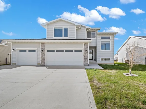 1912 Southbridge Dr, Adel, IA 50003