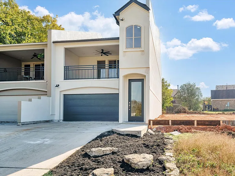 119 Capetown Ln — Photo 3