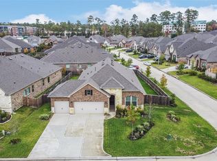 204 Red Petal Way, Conroe, TX 77304