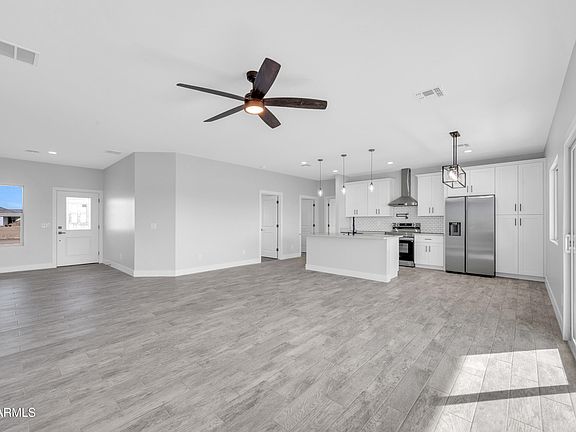 5th image of 3640 N KIOHA Drive