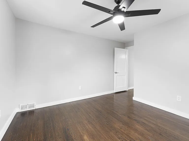 806 S Fairview St — Photo 10
