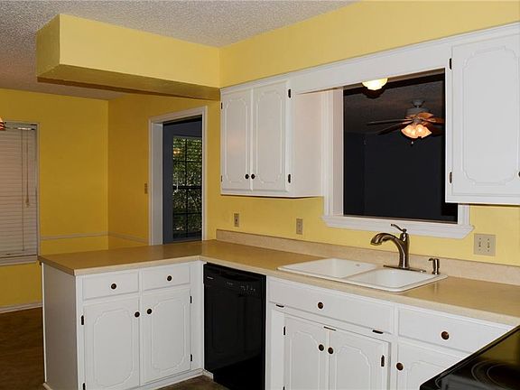 5th image of 117 Turtle Creek Dr