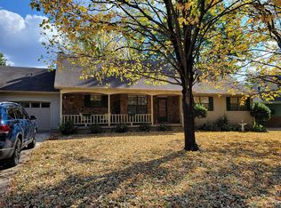 1010 Durward Hall Dr, Carthage, MO 64836