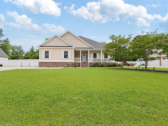 2nd image of 112 Pottery Landing Dr.
