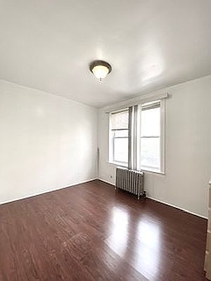 5th image of 14-48 31st Ave #1F