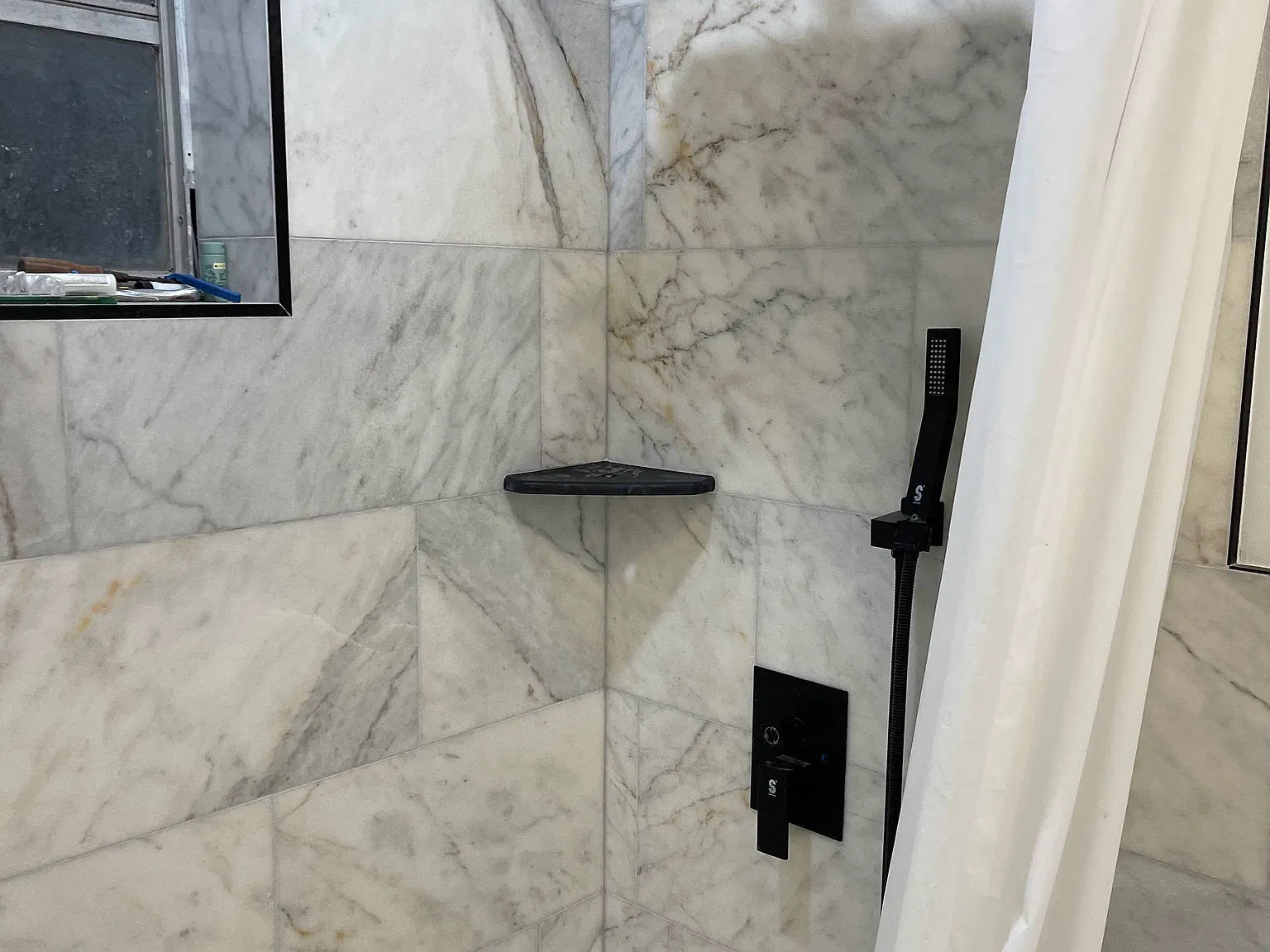3 bed, 932 sqft, $2,900 — Photo 4