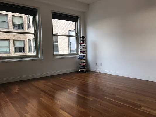 Rented by Realmart Realty LLC | media 24