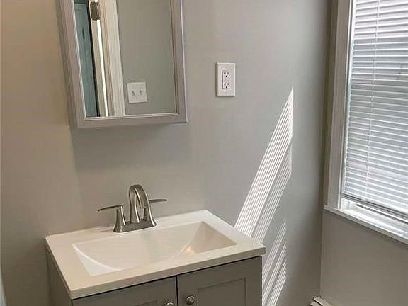 2nd image of 30 Fallon Ave #3