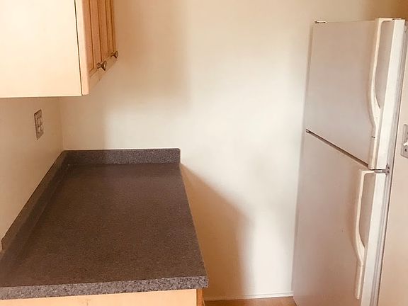 4th image of 4625 N Paulina St #1