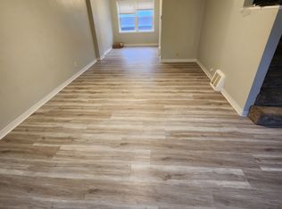 541-615 W Lincoln Ave #F-547, Fergus Falls, MN 56537