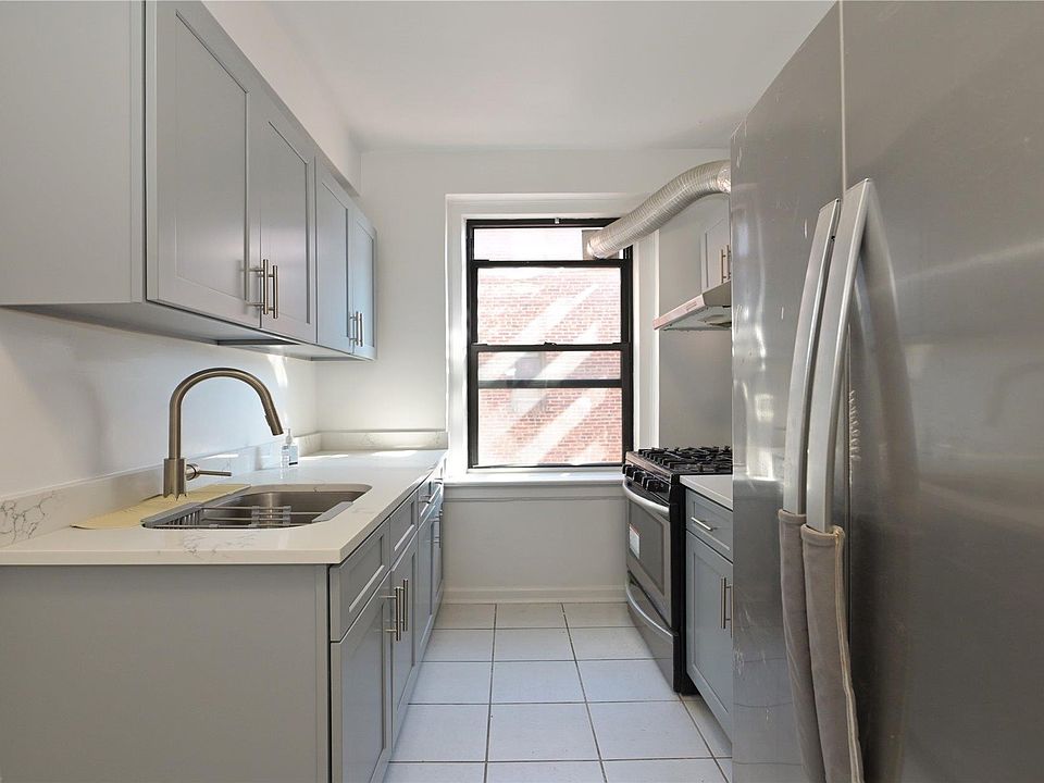 1st image of 62-64 Saunders Street #M3