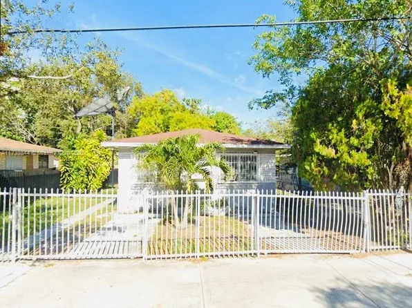 171 NW 56th St, Miami, FL 33127