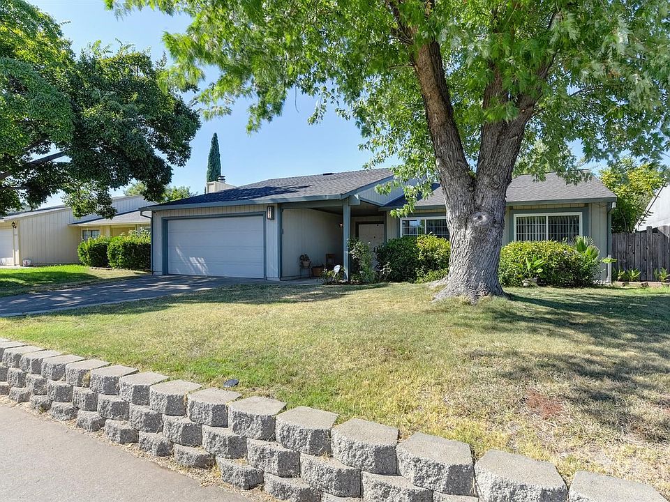 1st image of 8737 Tiogawoods Dr