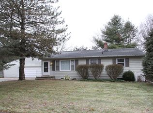 2119 Cumberland St, Kalamazoo, MI 49006