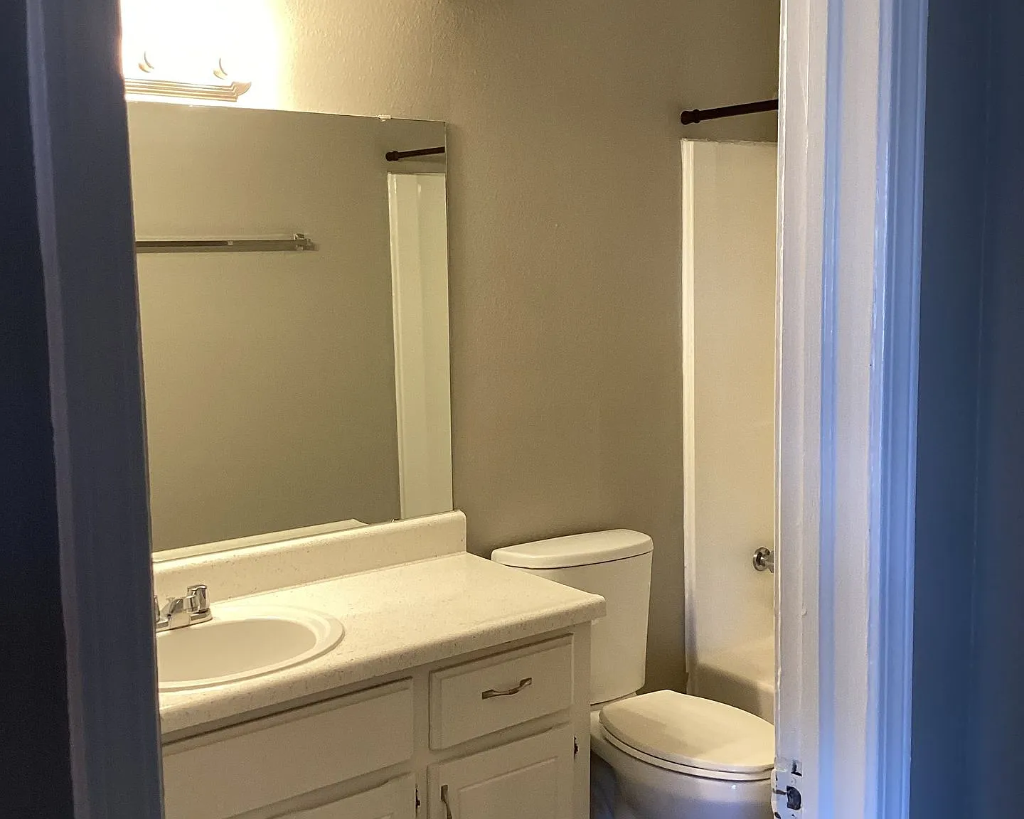 The Bryant Apartment Homes — Photo 4