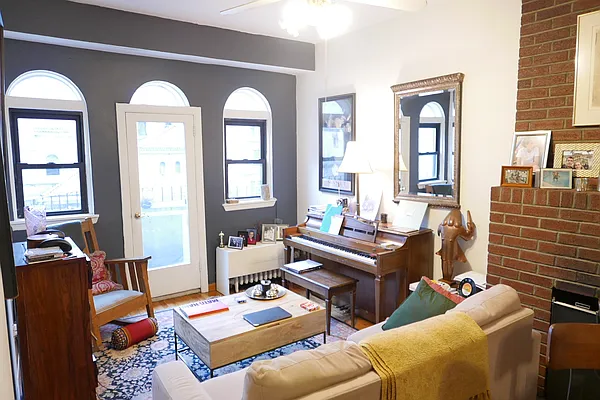 Rented by JK Dansar Corp | media 19