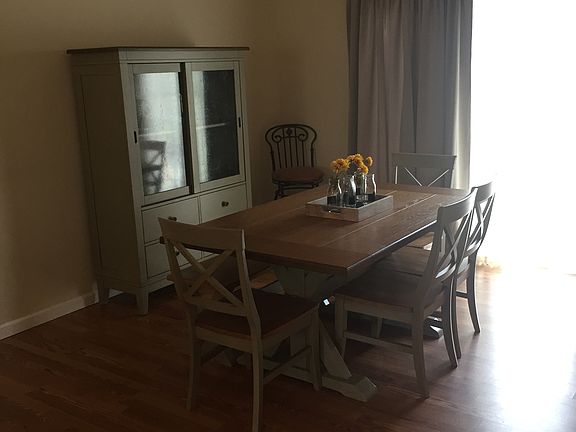 Dining room overlooking deck