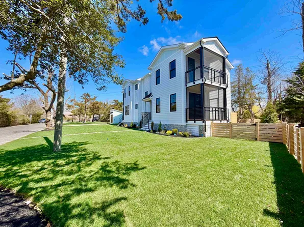 605 E Lake Dr, Cape May Point, NJ 08212