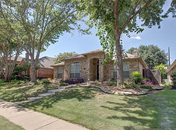 2nd image of 10720 Jackson Ln