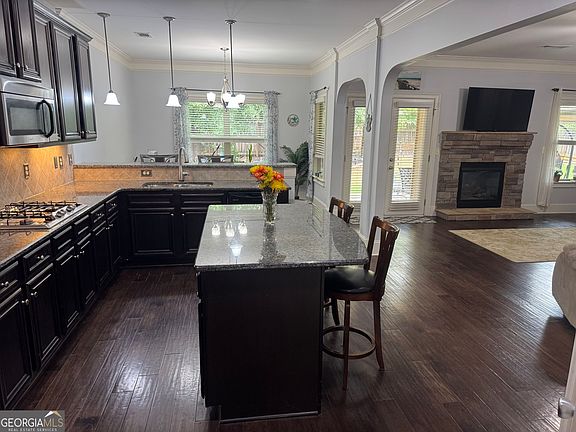 4th image of 17 Canyon View Dr