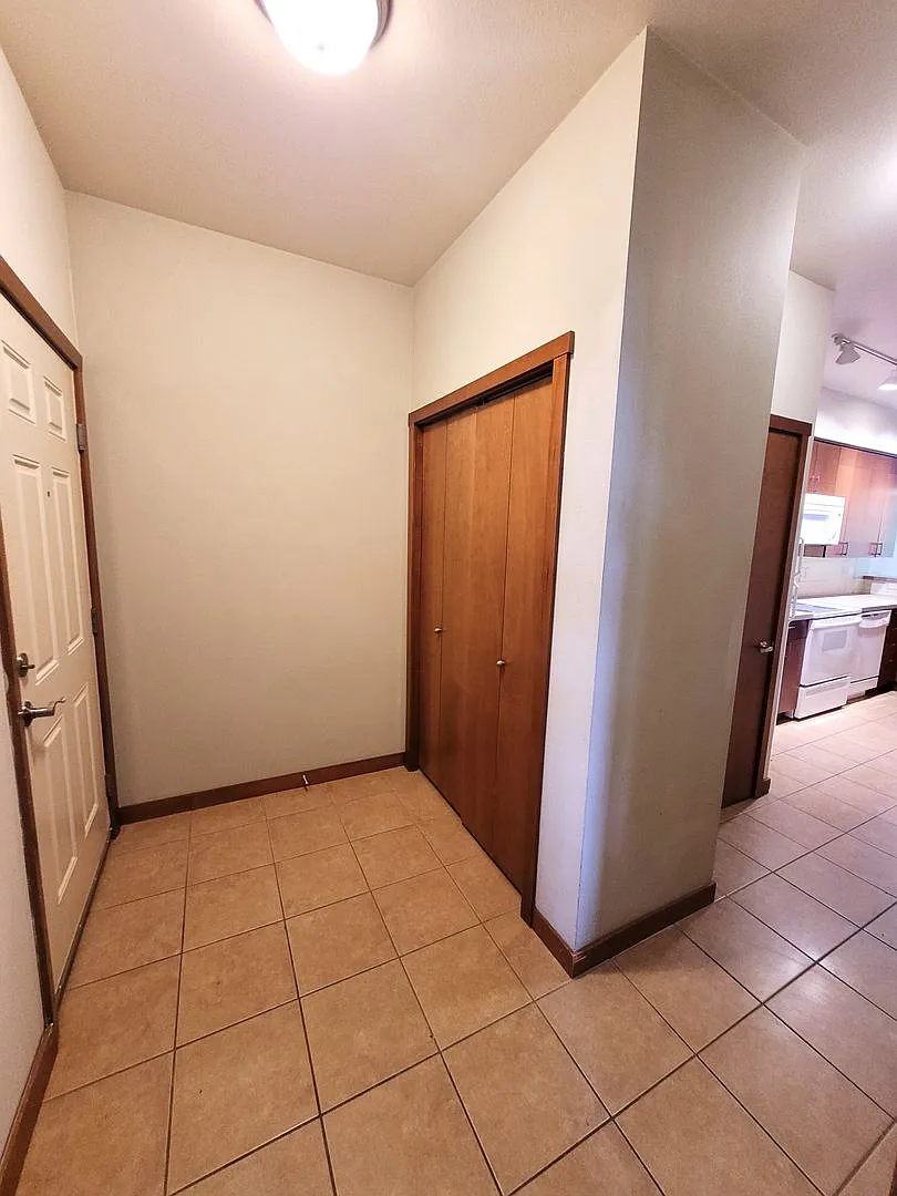 Centrally Located Condo — Photo 3