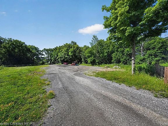 5th image of 0 Plymouth Rd