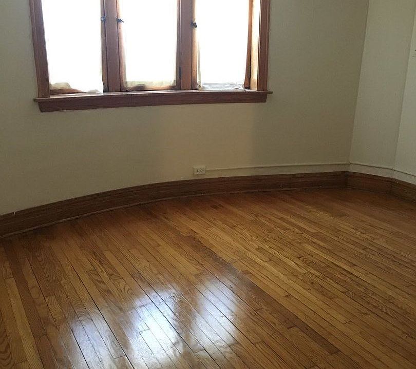 1st image of 1619 Oak Park Ave