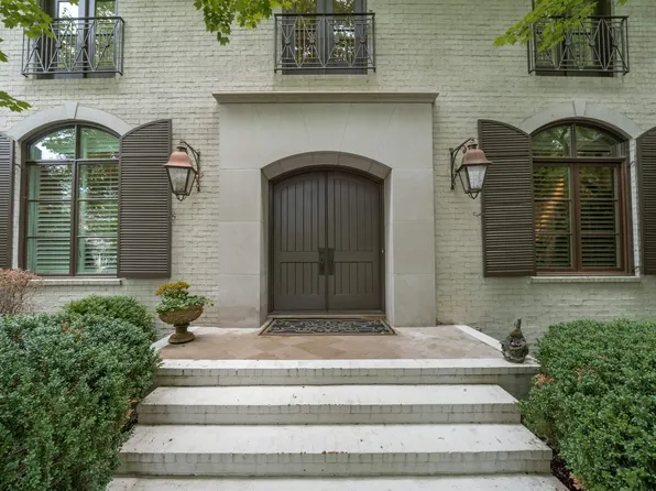 500 Kings Mountain Trl N, Birmingham, AL 35242