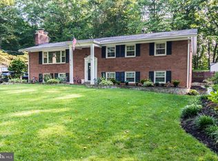 4913 Tunlaw St, Alexandria, VA 22312