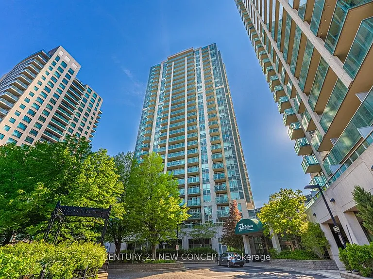 18 Harrison Garden Blvd #903 — Photo 1