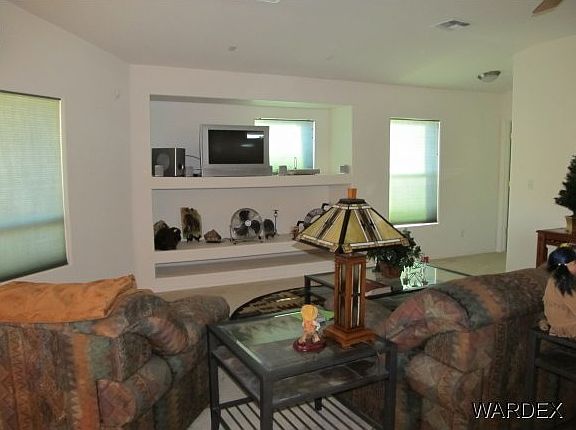 5th image of 2399 Columbus Dr