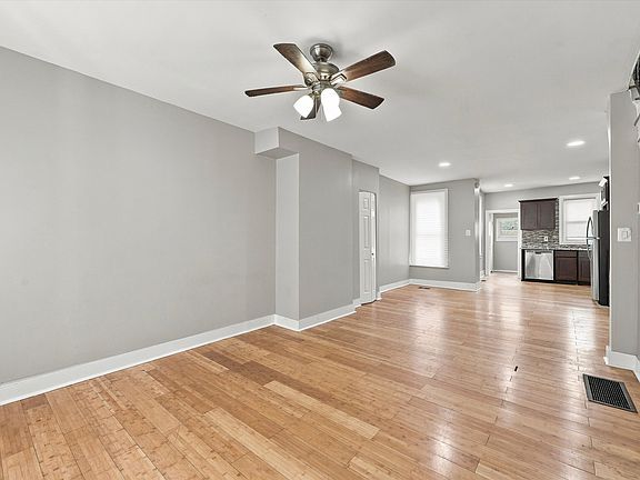 5th image of 5303 Magnolia St