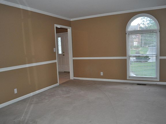 4th image of 12744 Ackley Cir