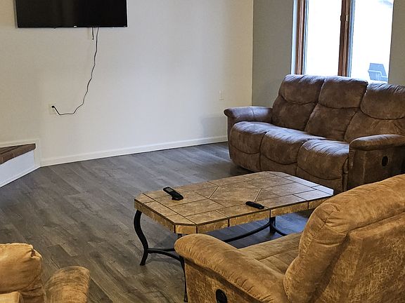 5th image of 3802 Wrenwood Ct