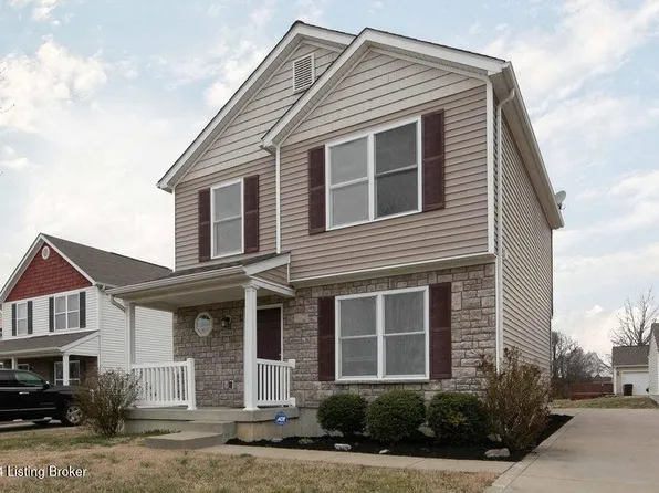 5904 Bannon Crossings Dr, Louisville, KY 40228