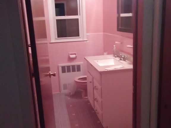 3rd image of 136 Evergreen Avenue # 3br Fl 2nd