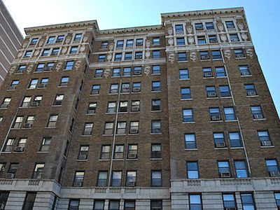 4th image of 2756 N Pine Grove Ave APT 209
